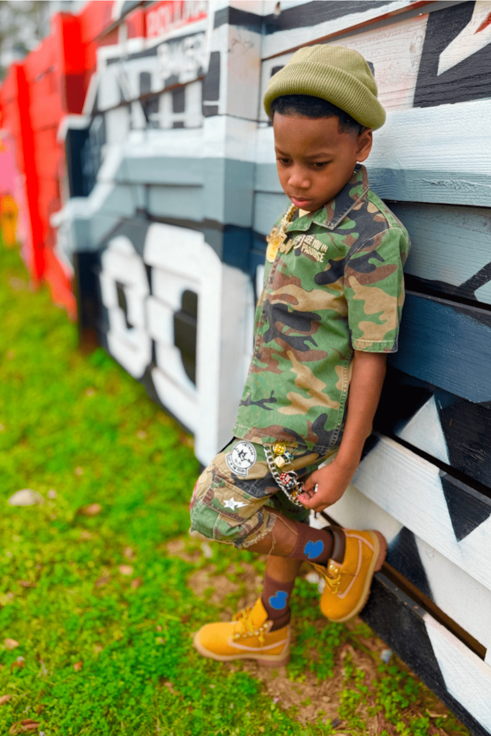 JC Kids Kids War Angel Cargo Shorts (Vintage Camo)