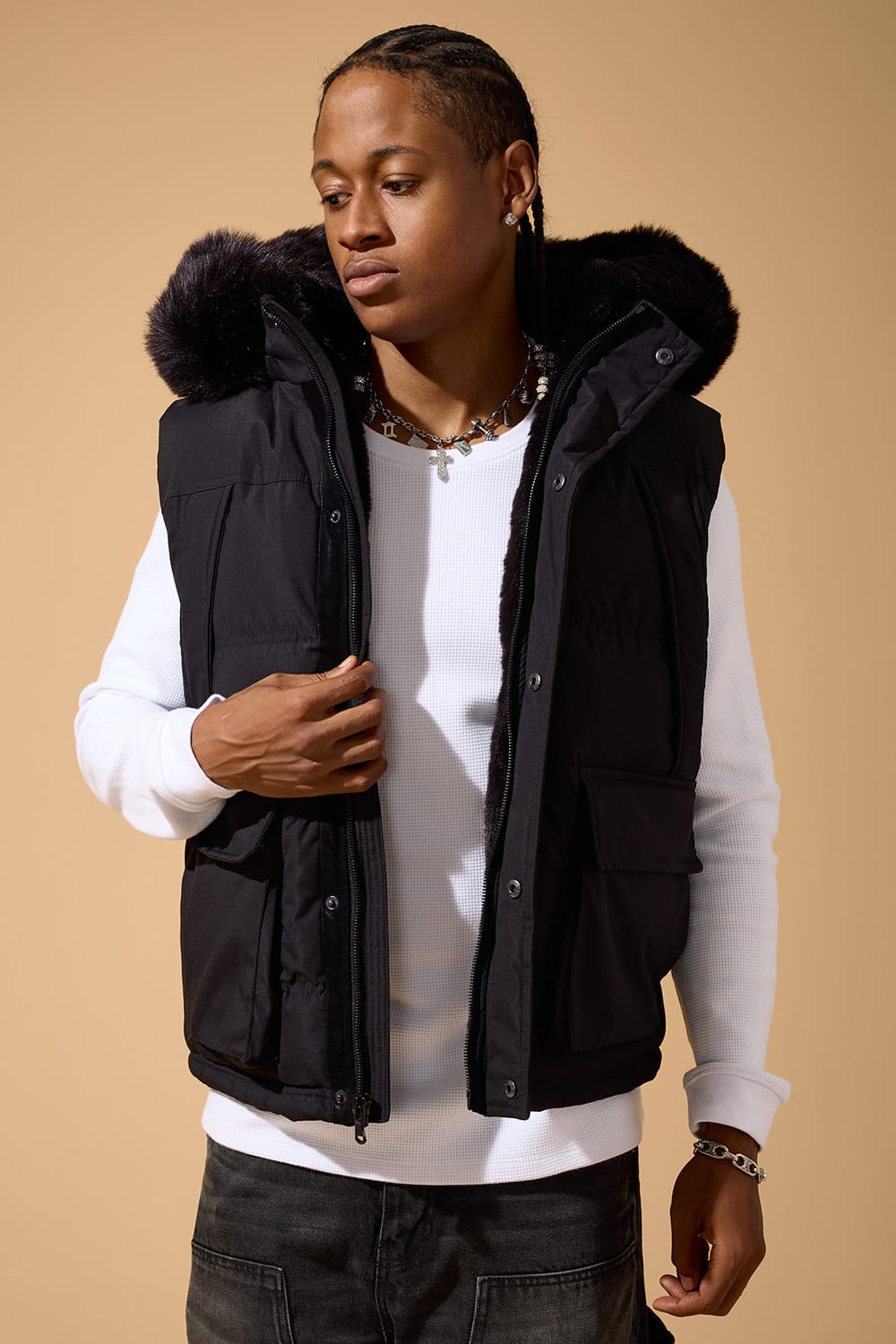 Jordan Craig Yukon Fur Lined Puffer Vest (Black) S / Black