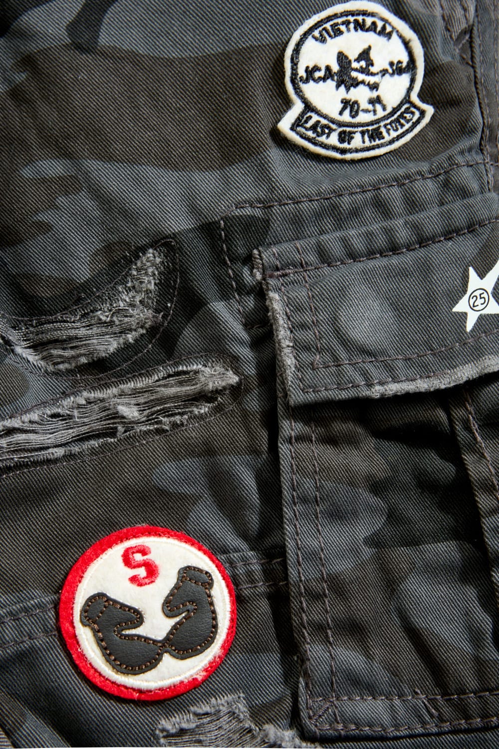 JC Kids Kids War Angel Cargo Shorts (Black Camo)