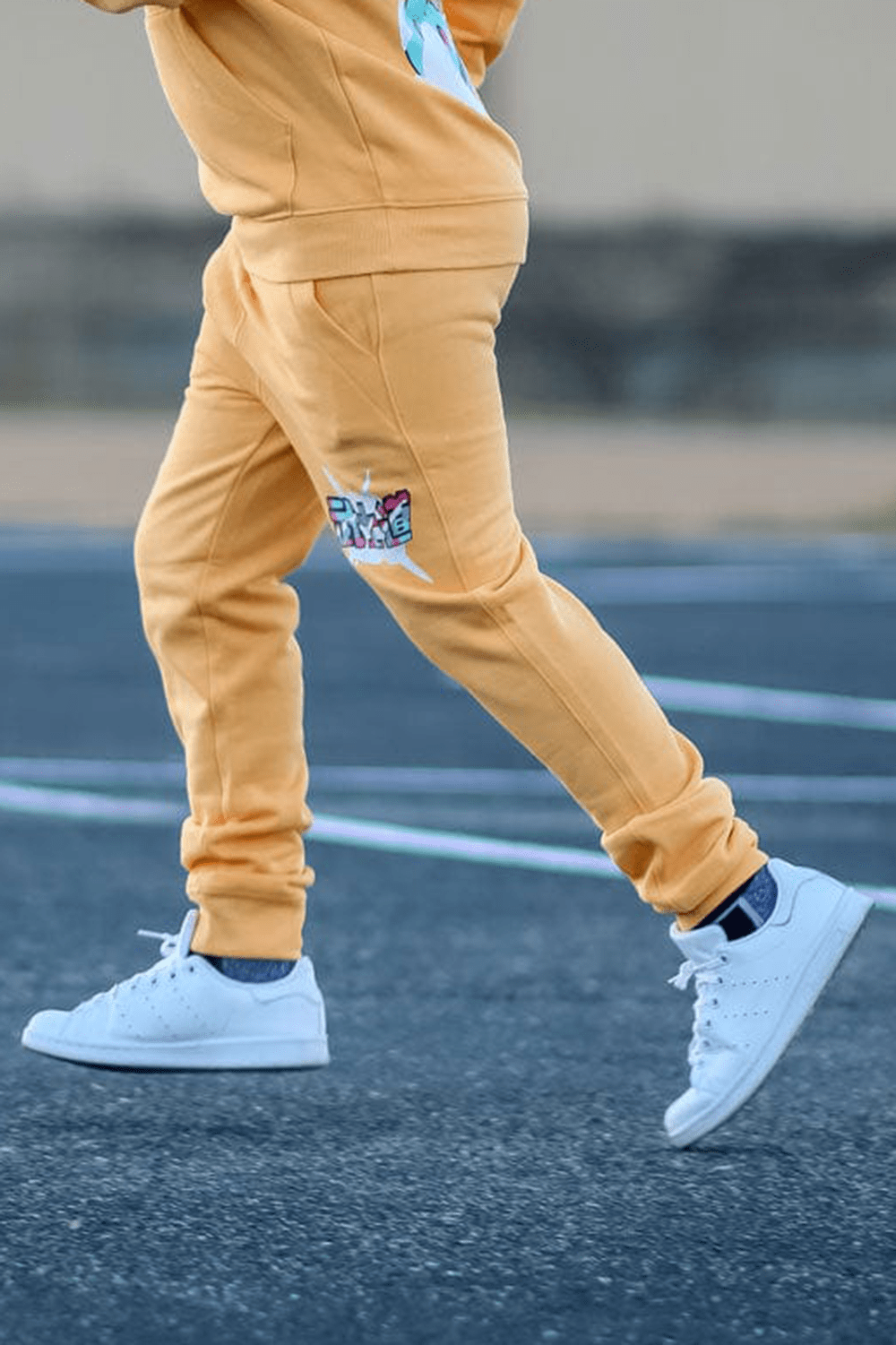 JC Kids Kids Invincible Plush Jogger Sweatpants (Sunset)