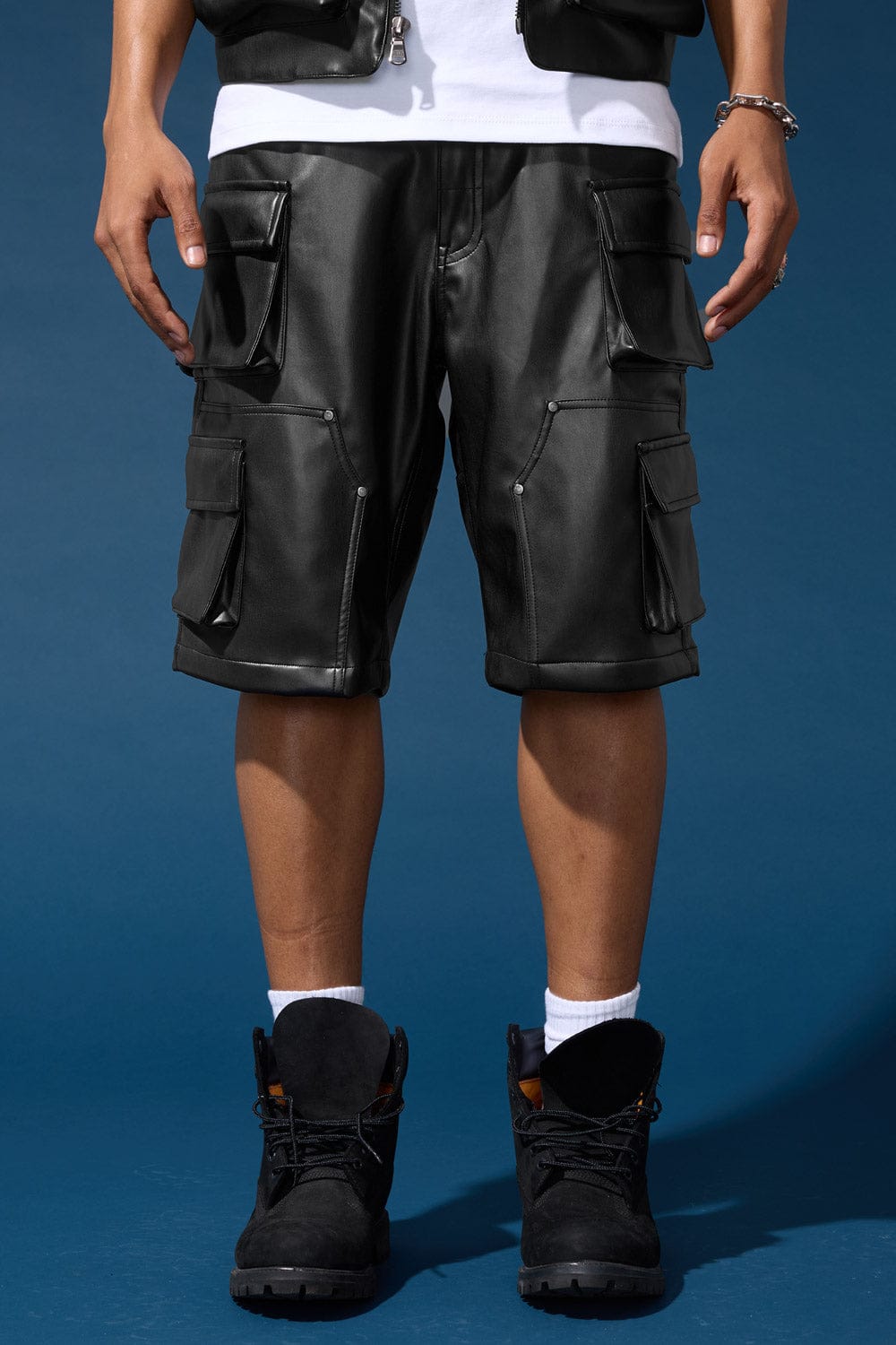OG - Thriller Cargo Shorts (Black)
