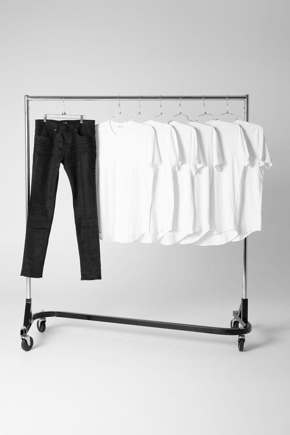Jordan Craig SCALLOP T-SHIRT 6 PACK & DENIM (WHITEOUT) TOP: SMALL | BOTTOM : 30/30