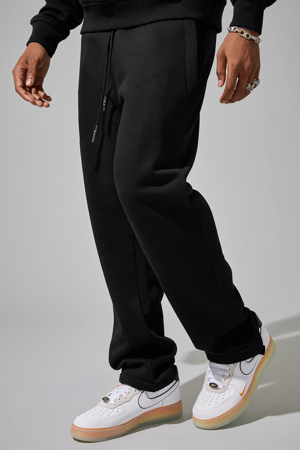 Jordan Craig Uptown Loose Fit Sweatpants