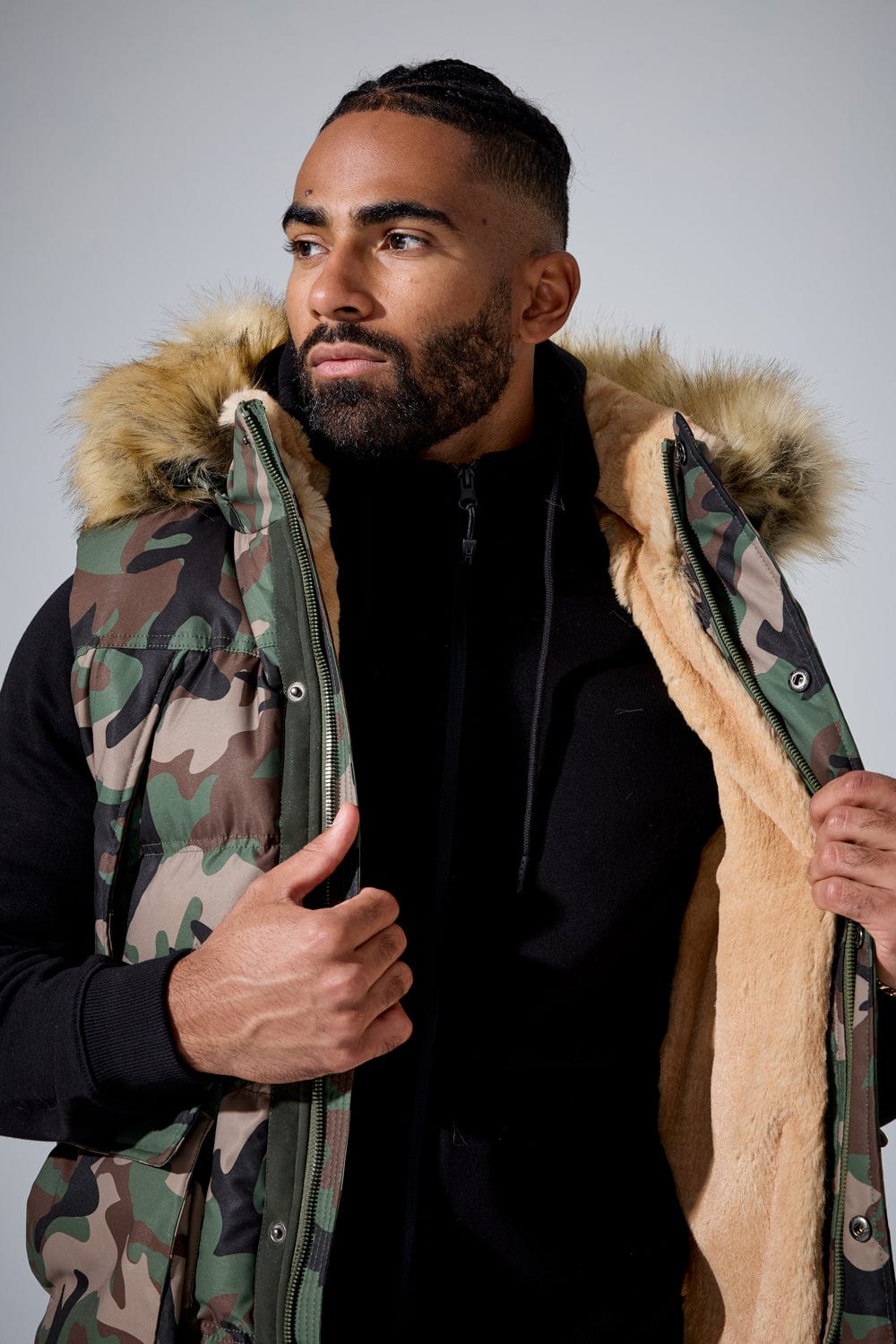 Yukon Fur Lined Puffer Vest (Vintage Camo)