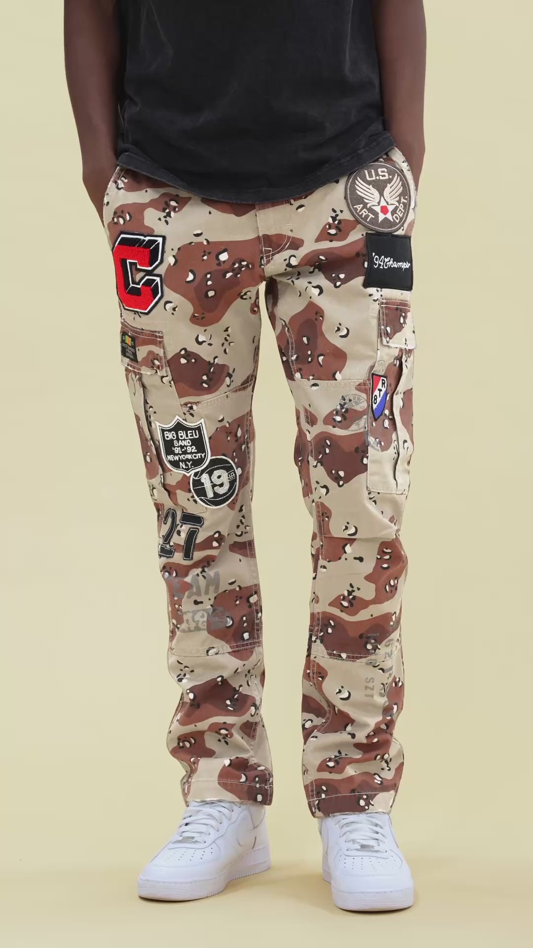 Xavier - Purple Heart Cargo Pants (Desert Camo)