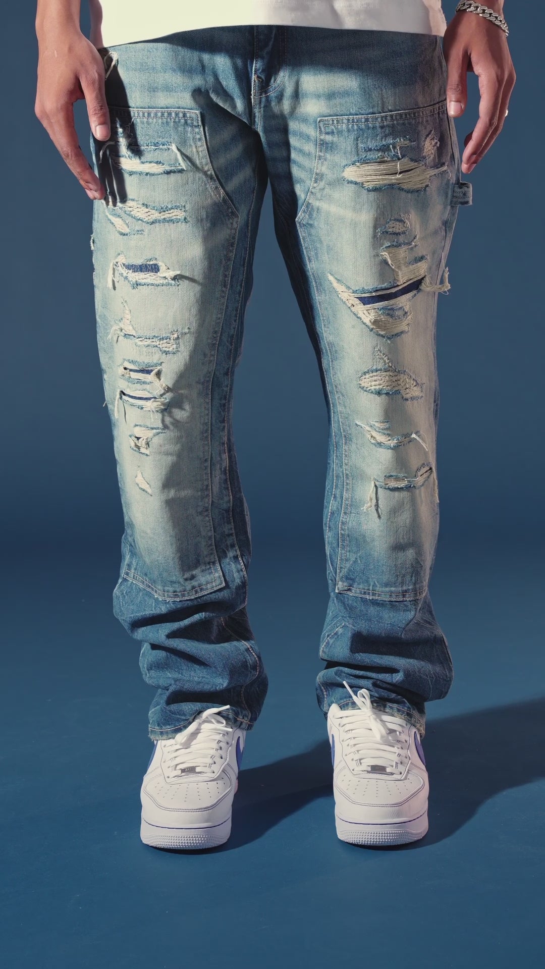 Relaxed Fit - Foreman Denim (Sand Wash) - Aaron Collection